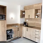 Du Lido Lejlighedshotel 4*